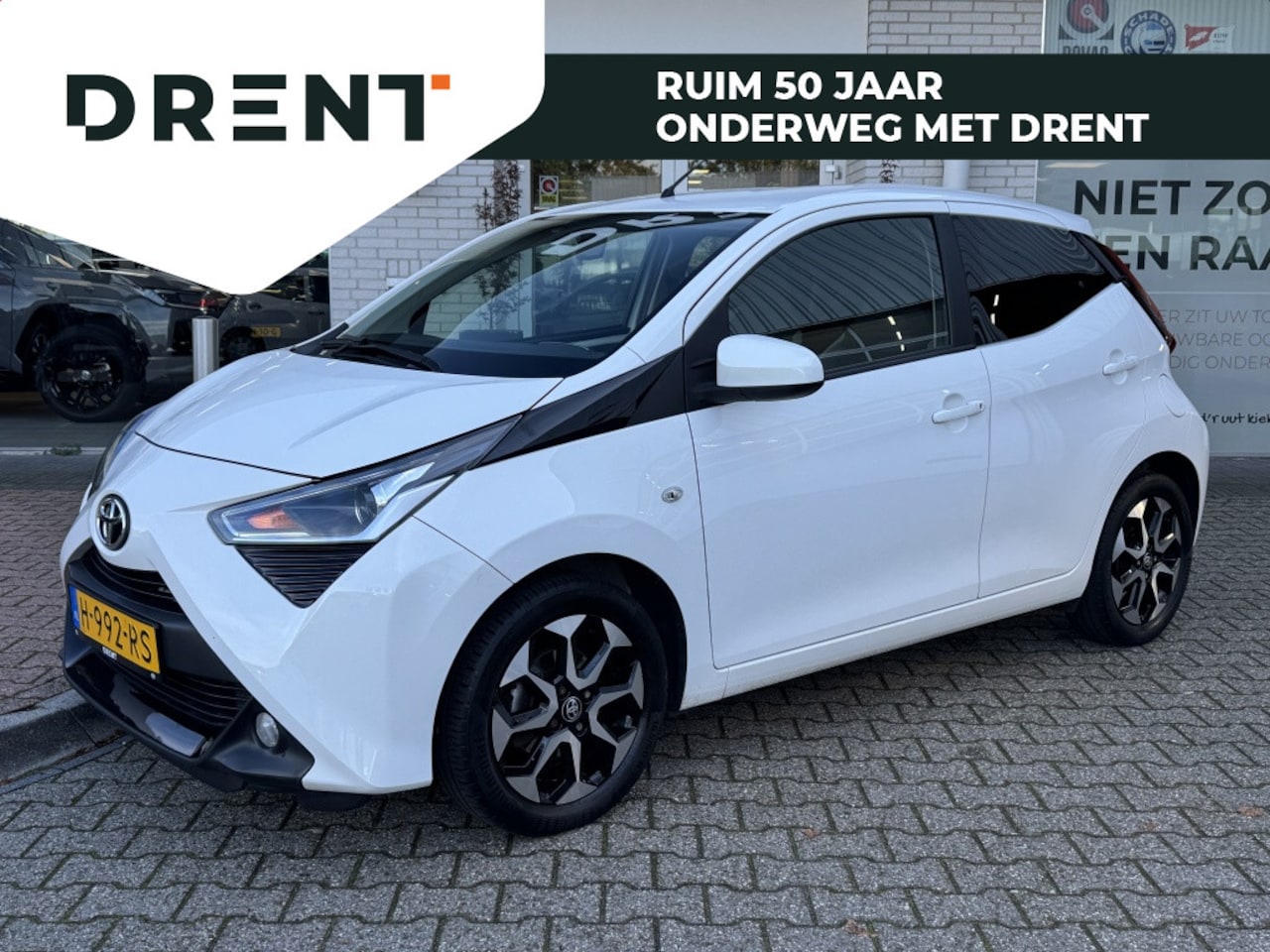 Toyota Aygo - 1.0 VVT-i x-joy | Apple Carplay/Android Auto | Clima | LM - AutoWereld.nl