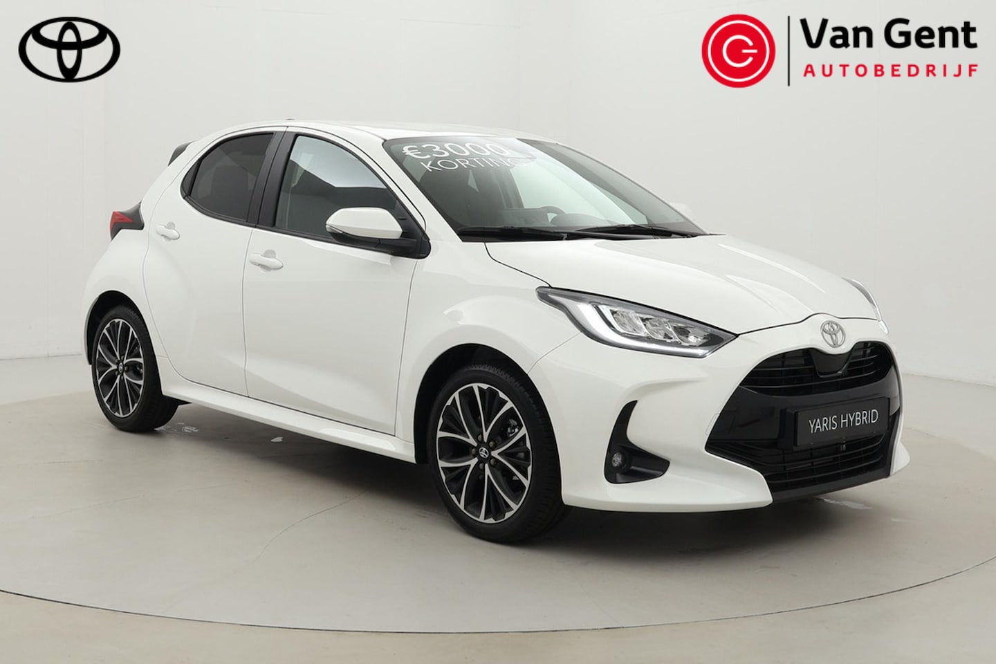 Toyota Yaris - 1.5 Hybrid 115 Dynamic | €3.000,- Korting | Apple Carplay / Android Auto | Keyless | Adapt - AutoWereld.nl