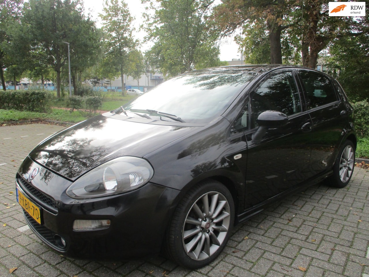 Fiat Punto Evo - 0.9 TwinAir Sport 0.9 TwinAir Sport - AutoWereld.nl