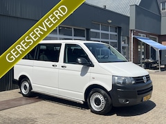 Volkswagen Transporter Kombi - 2.0 TDI L1H1 9 zitplaatsen Airco Parkeerhulp sensoren achter Cruise control Personenbus Ko