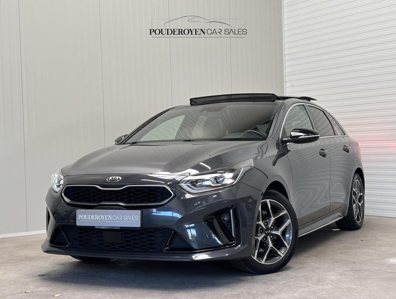 Kia Pro cee'd - 1.0 T-GDI GT-Line / Panoramadak / DealerOH / NL Auto / Half Leder / Camera / Apple Car Pla - AutoWereld.nl