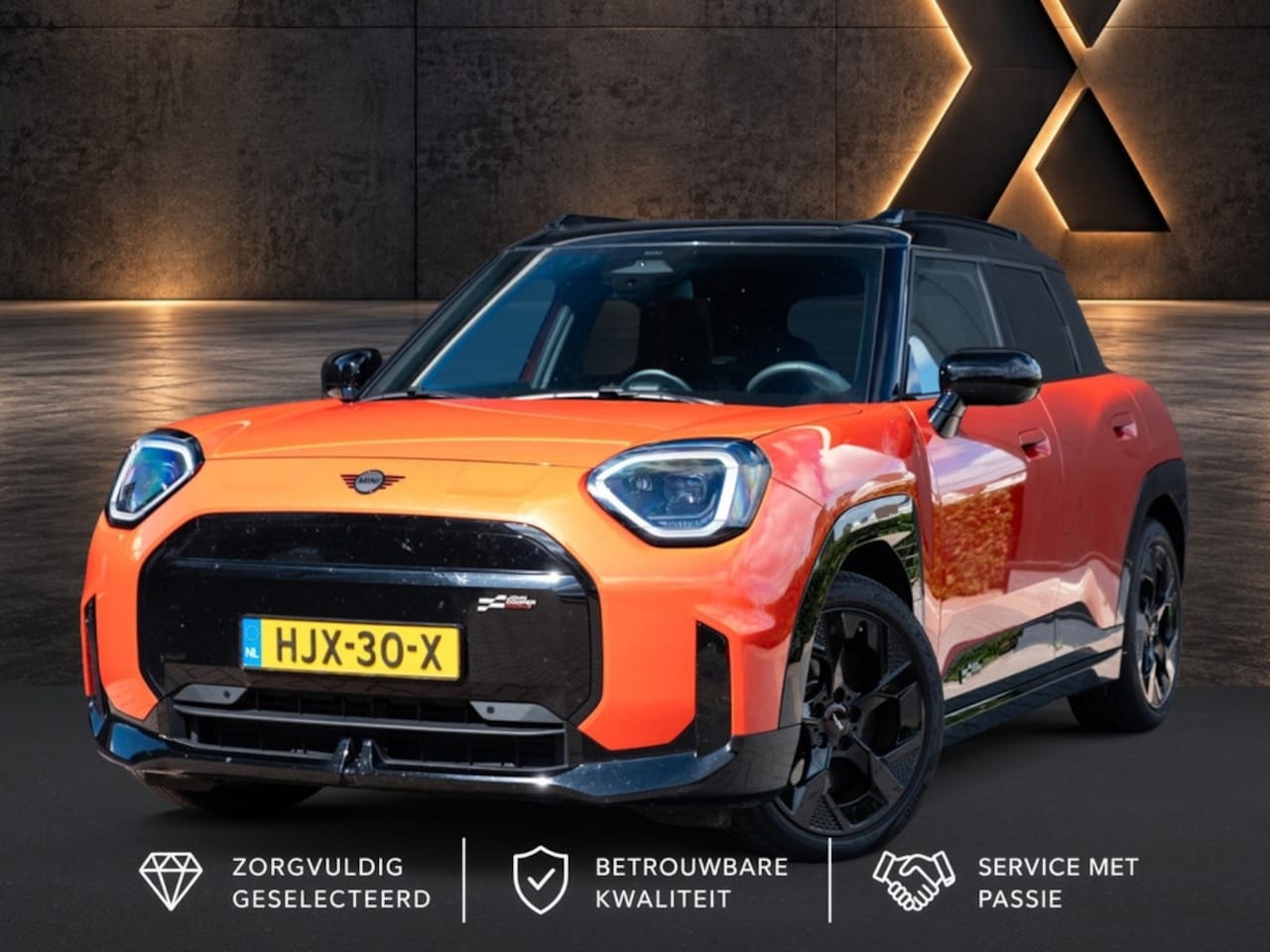 MINI Aceman - SE John Cooper Works M 54.2 kWh 218pk | Panodak | Comfort Acces | RijAssistent | 18” John - AutoWereld.nl
