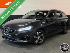 Hyundai i30 Wagon - 1.0 T-GDi MHEV Comfort Smart | Trekhaak | Stoel en stuurverwarming | Dodehoekdetectie | Ca