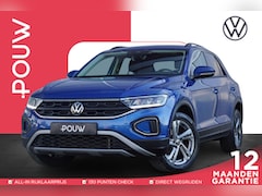 Volkswagen T-Roc - 1.0 TSI 110pk Life | Achteruitrijcamera | Navigatie | Apple Carplay & Android Auto