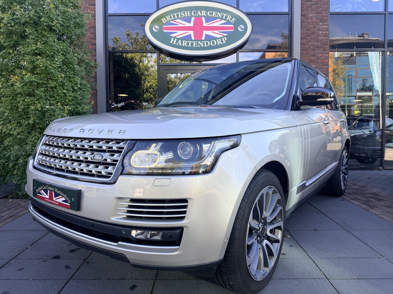 Land Rover Range Rover - 4.4 SDV8 Autobiography 4.4 SDV8 Autobiography - AutoWereld.nl
