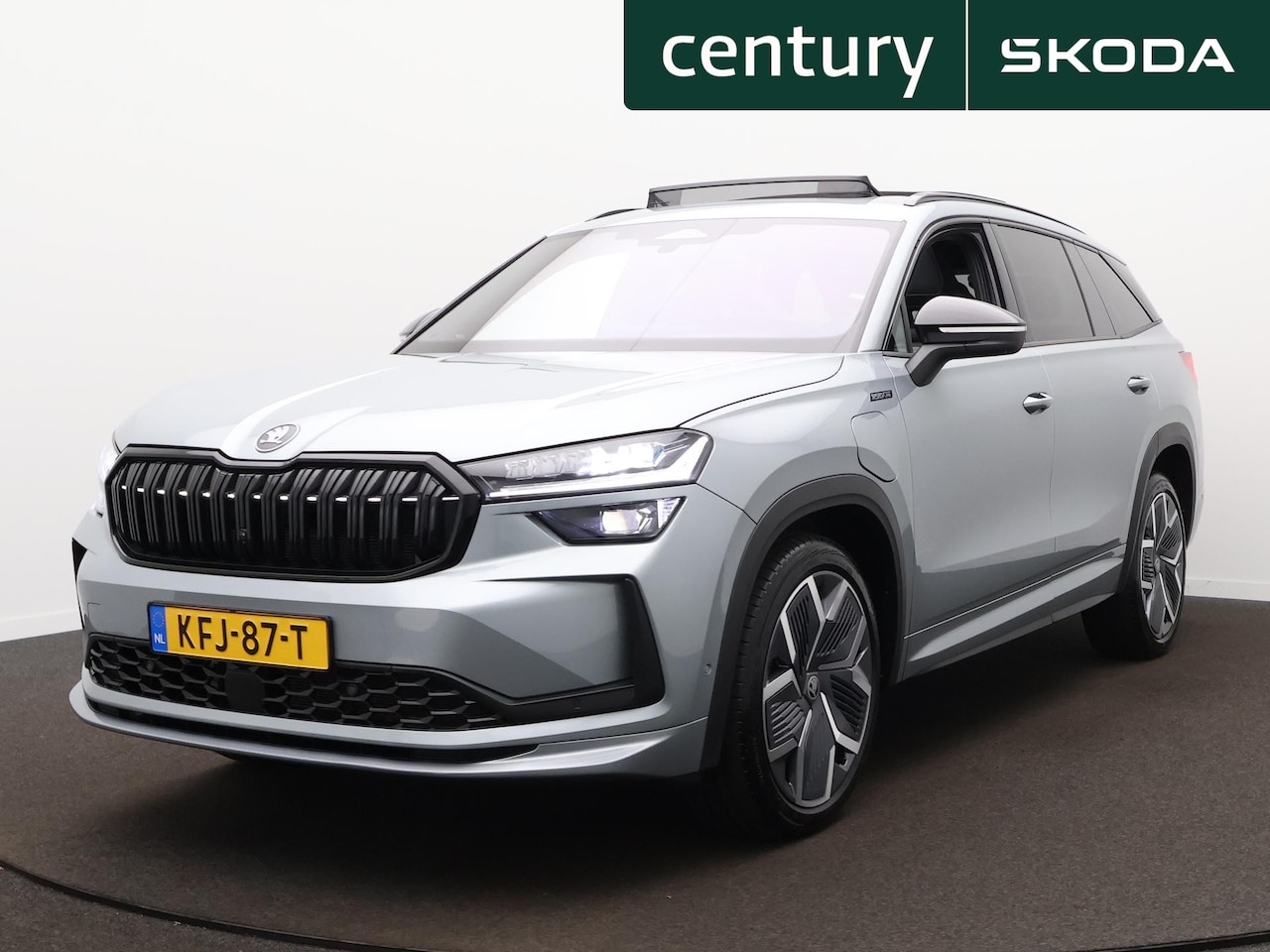 Skoda Kodiaq - 1.5 TSI PHEV Sportline Business | Panodak | 360 Camera | Trekhaak | Elek. Stoelen | ACC | - AutoWereld.nl