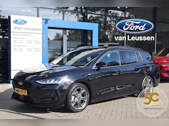 Ford Focus Wagon - 155PK ST-LINE-X AUTOMAAT BTW AFN-TREKHAAK EL-ACHTERKLEP HEAD-UP BLISS WINTERPACK 4JAAR/100