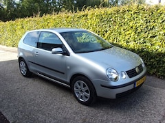 Volkswagen Polo - 1.4-16V Comfortline AIRCO MOOIE AUTO