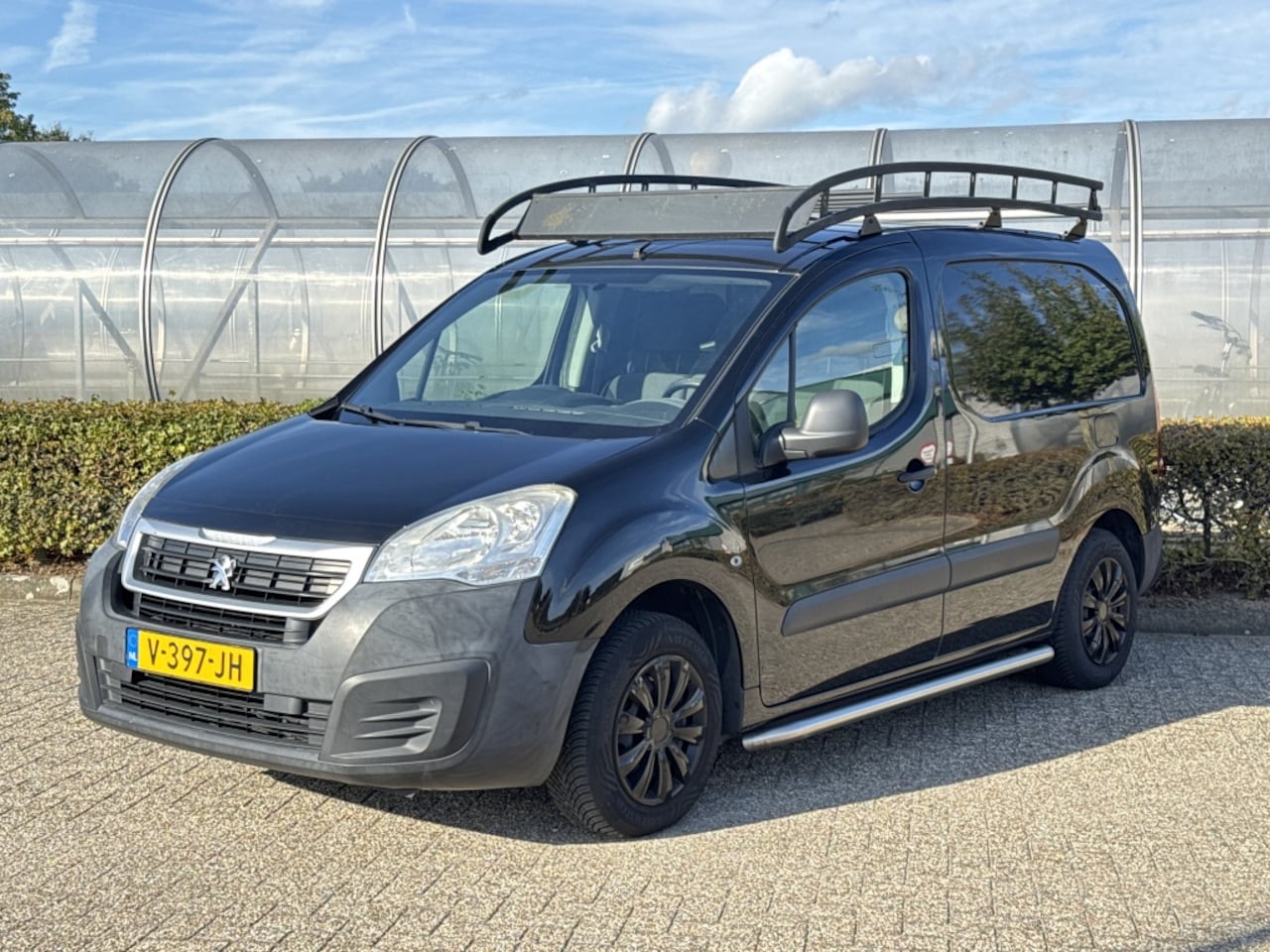 Peugeot Partner - New GB 120 L1 1.6 BlueHDi 100pk S&S 3-zits Premium - AutoWereld.nl