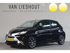 Toyota Aygo - 1.0 VVT-i x-play - NL Auto Camera I Cruise I Airco