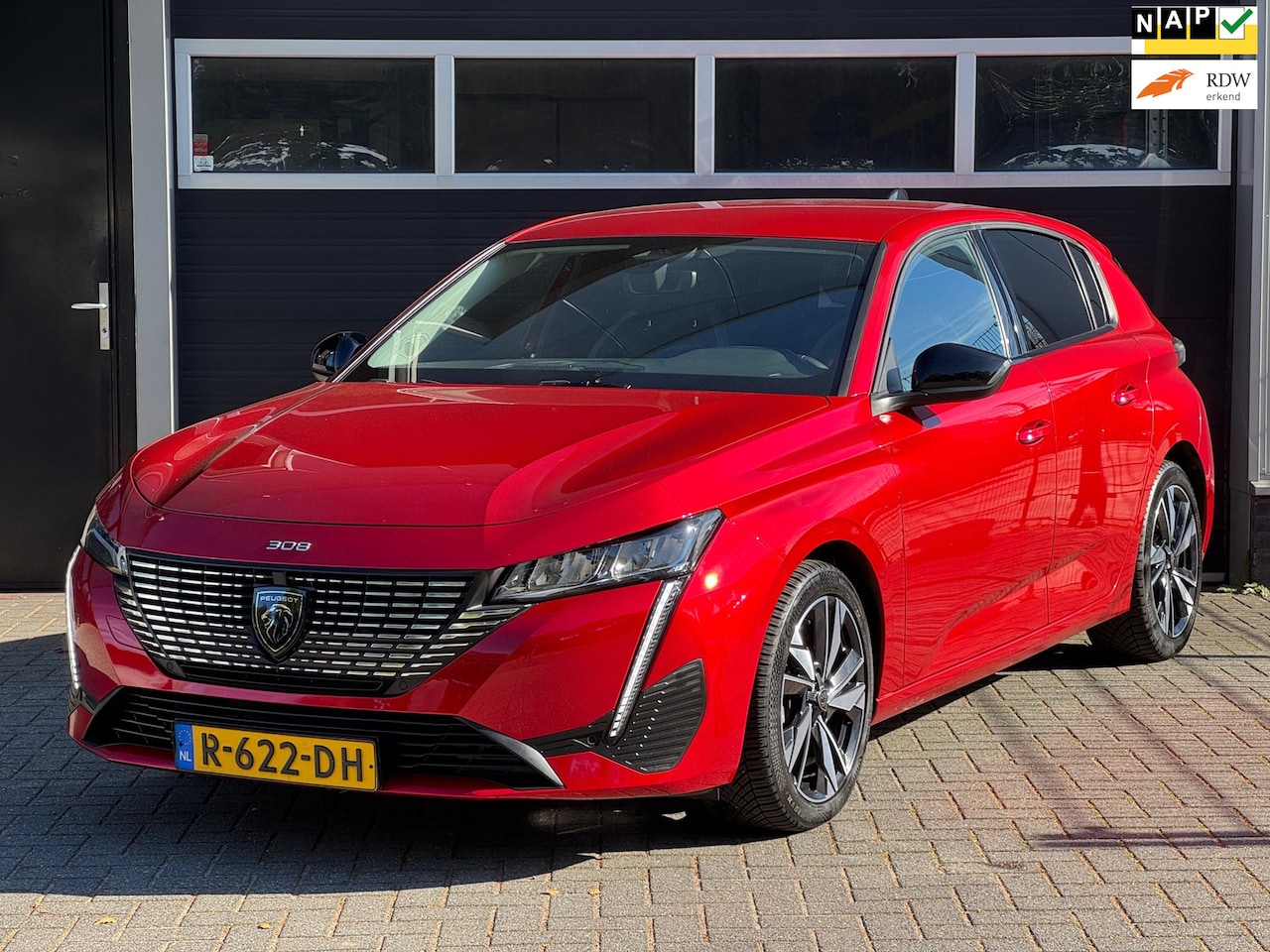 Peugeot 308 - 1.2 PureTech Allure Automaat, 360 Camera, Adaptive Cruise, Climate Control, Navi, - AutoWereld.nl
