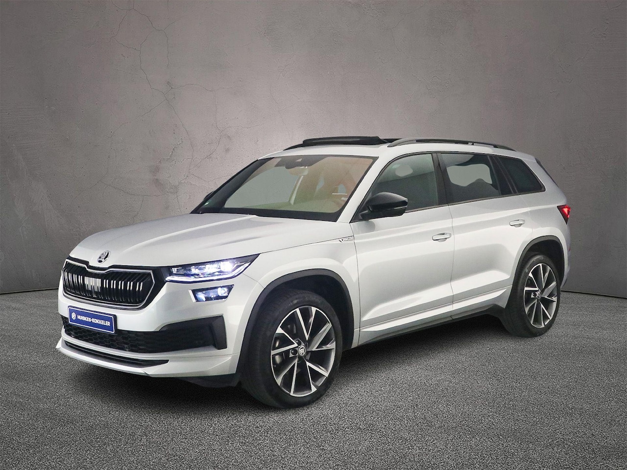 Skoda Kodiaq - Sportline Business 1.5 TSI 150pk DSG Automaat Trekhaak, Panoramadak, Lederen bekleding, Ve - AutoWereld.nl