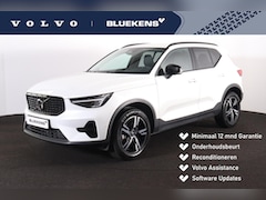 Volvo XC40 - B3 Plus Dark - IntelliSafe Assist & Surround - 360º Camera - Harman/Kardon audio - Verwarm