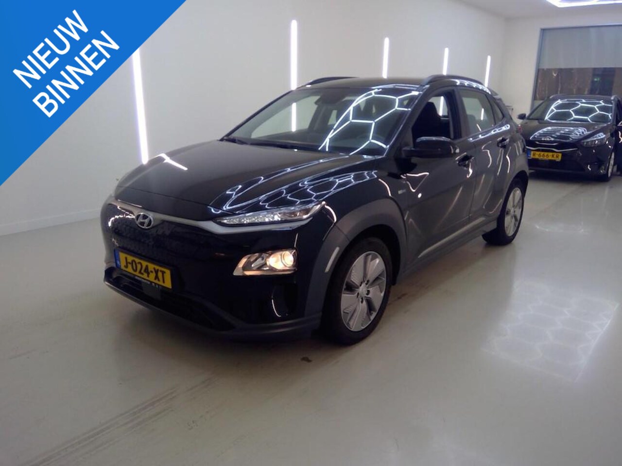 Hyundai Kona Electric - EV COMFORT 64 kWh (100% SOH) I 3-FASE LADEN I CLIMATE CONTROL I APPLE CARPLAY I P-CAMERA - AutoWereld.nl