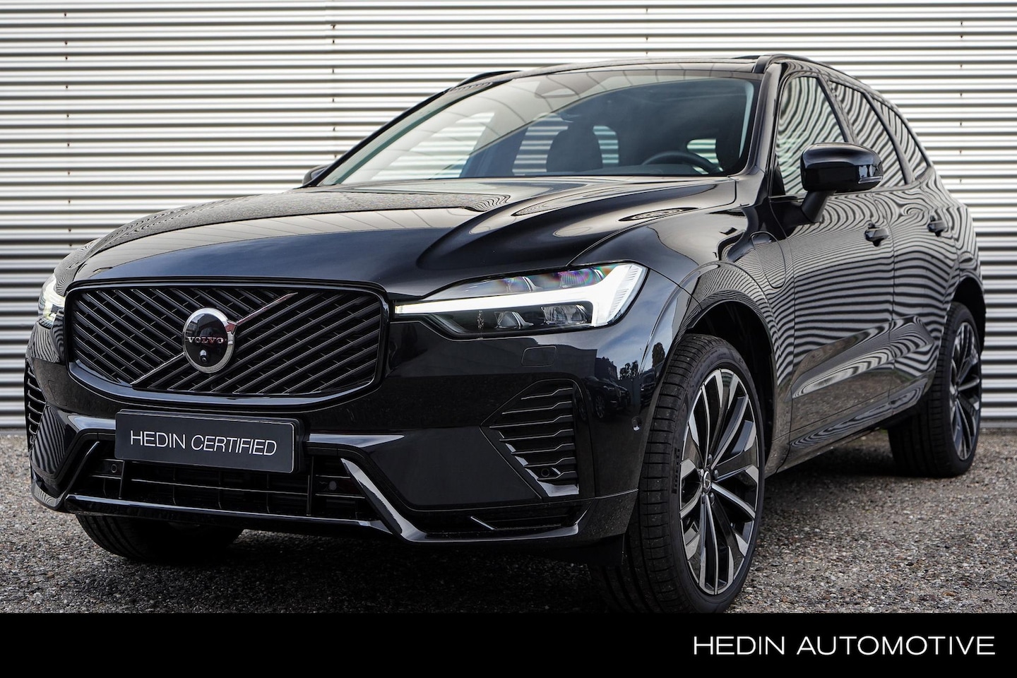Volvo XC60 - T8 455pk Plug-in hybrid AWD Ultra Dark | 2250 kg Trekgewicht| MY2026 nieuw Face-lift model - AutoWereld.nl