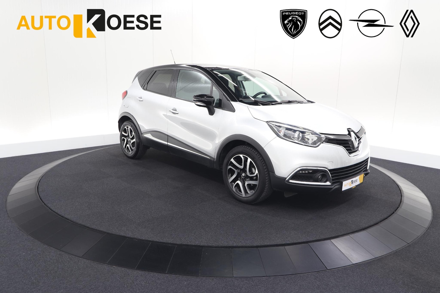 Renault Captur - TCe 120 EDC Dynamique | Trekhaak | Camera | Climate Control | Navigatie - AutoWereld.nl