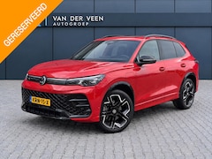 Volkswagen Tiguan - 1.5 eHybrid R-Line Edition 272pk |Incl. 12 maanden Garantie | SoH 100% | Panorama dak | El