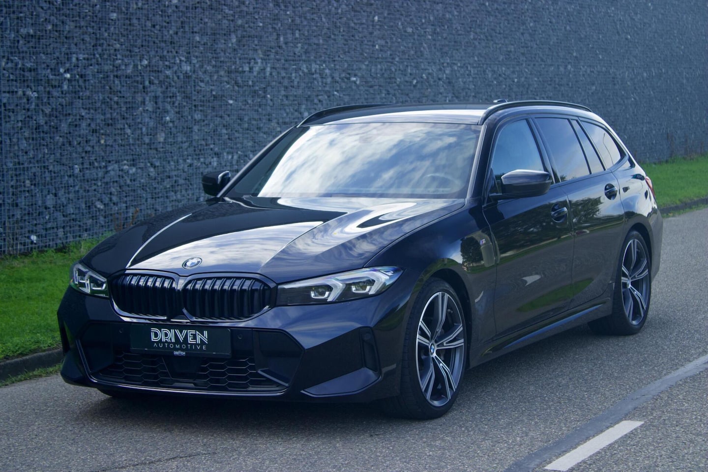 BMW 3-serie Touring - 330i 330i - AutoWereld.nl