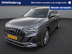 Audi Q3 - 35 TFSI S edition / Digitaal dashboard / Panoramadak / Camera / Navigatie / Dodehoek herke