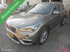 BMW X1 - xDrive20i Centennial High Executive head- up display leer