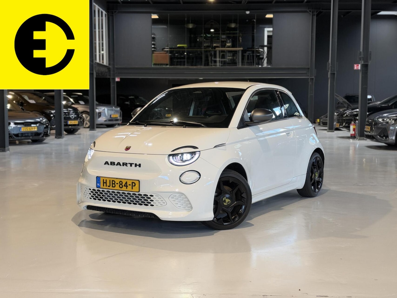 Fiat 500 Abarth - Turismo 42 kWh - AutoWereld.nl