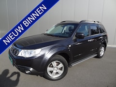 Subaru Forester - 2.0 | 4X4 | NL-AUTO | OPEN DAK | TREKHAAK | LEDER | AIRCO |