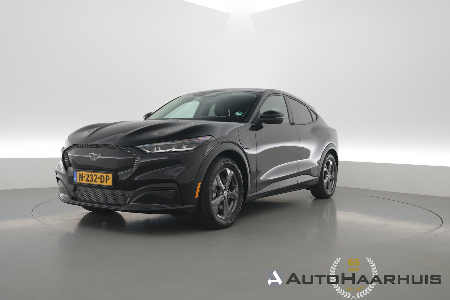 Ford Mustang Mach-E - RWD 75 kWh | Rijklaar! | SOH 92% | B&O Audio | Leder | 360cam | Afn. Trekhaak | Adapt. Cr - AutoWereld.nl