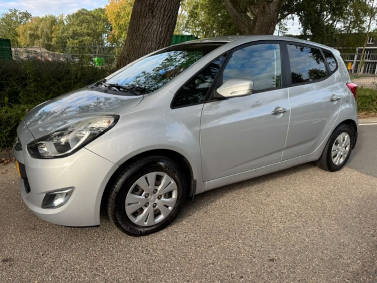 Hyundai ix20 - 1.4i i-Motion Airco Cruise - AutoWereld.nl