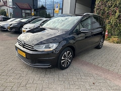 Volkswagen Touran - 1.5 TSI Comfortline 7p, AUTOMAAT