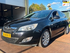 Opel Astra Sports Tourer - 1.4 Turbo Cosmo Airco H-Leder Cruise Trekhaak