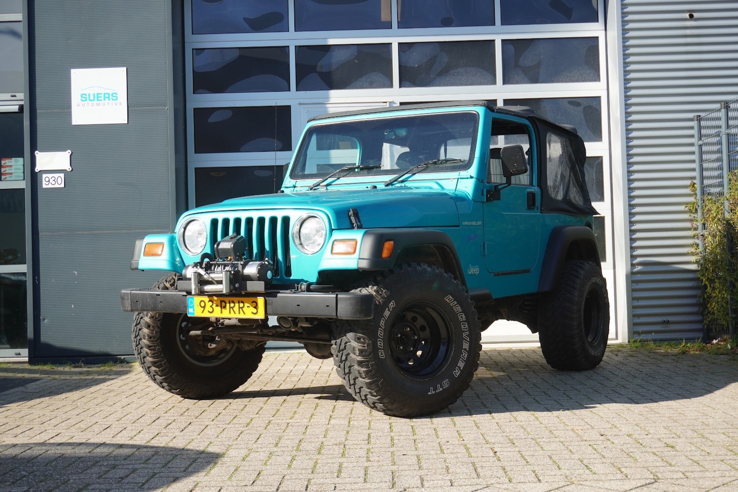 Jeep Wrangler - 2.5i Softtop/ UNIEK MOOI !/ NIEUWE APK - AutoWereld.nl