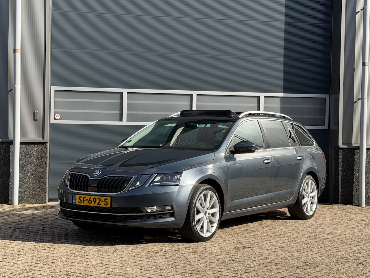 Skoda Octavia Combi - 1.0 TSI Greentech Style Business bj.2018 Pano|Navi|Carplay|Pdc|Nap. - AutoWereld.nl