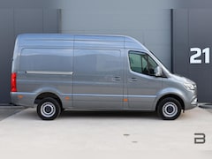 Mercedes-Benz Sprinter - bestel 319 1.9 CDI L2H2 / LED / Geveerde Stoel / Groot Navi / Leer / Camera