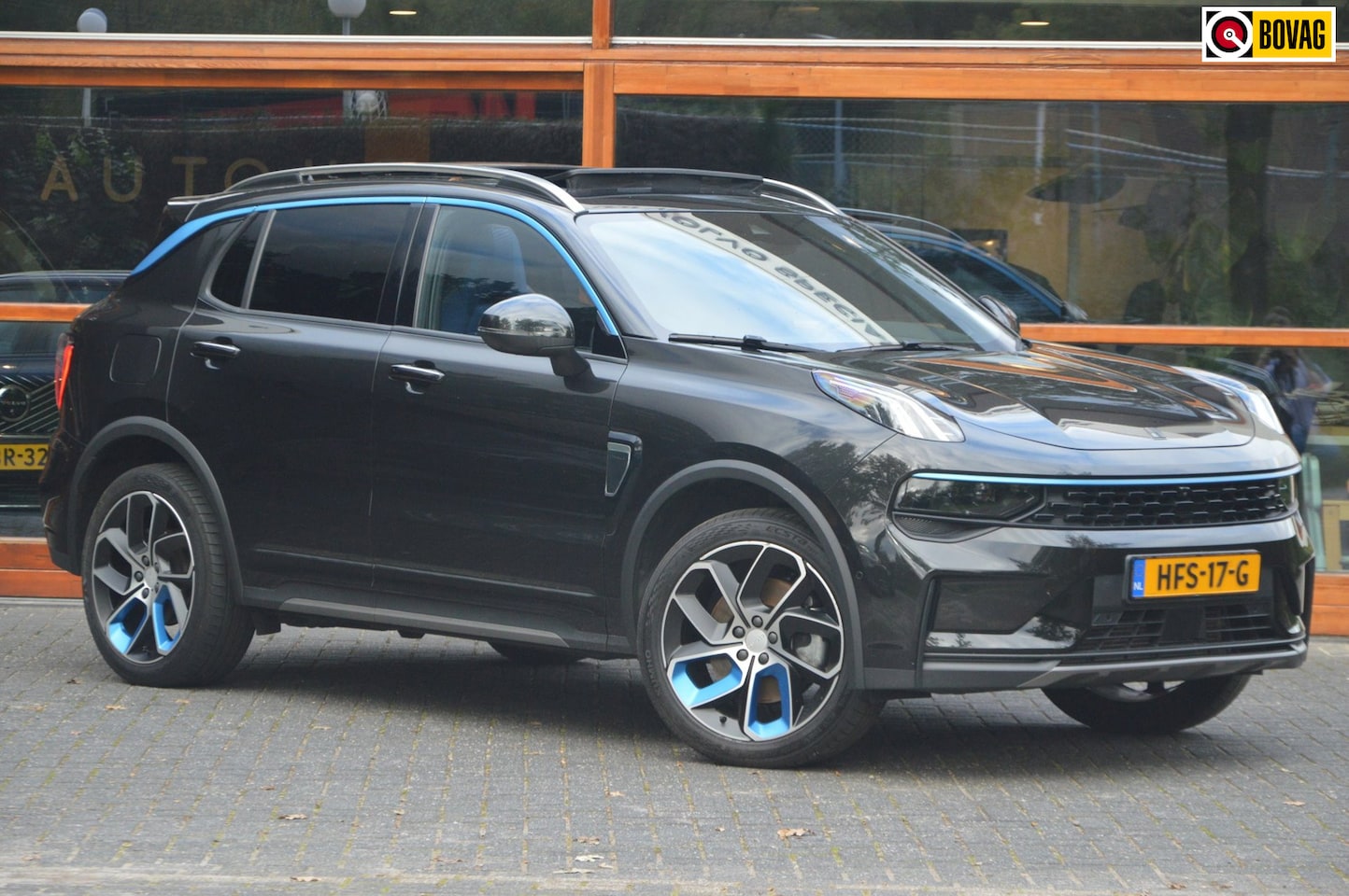 Lynk & Co 01 - Hybrid| 80km Elektrisch! | Infinity sound | Zwarte hemel | 360° Camera | Panoramadak | - AutoWereld.nl