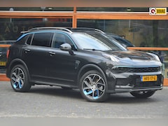 Lynk & Co 01 - Hybrid| 80km Elektrisch | Infinity sound | Zwarte hemel | 360° Camera | Panoramadak |