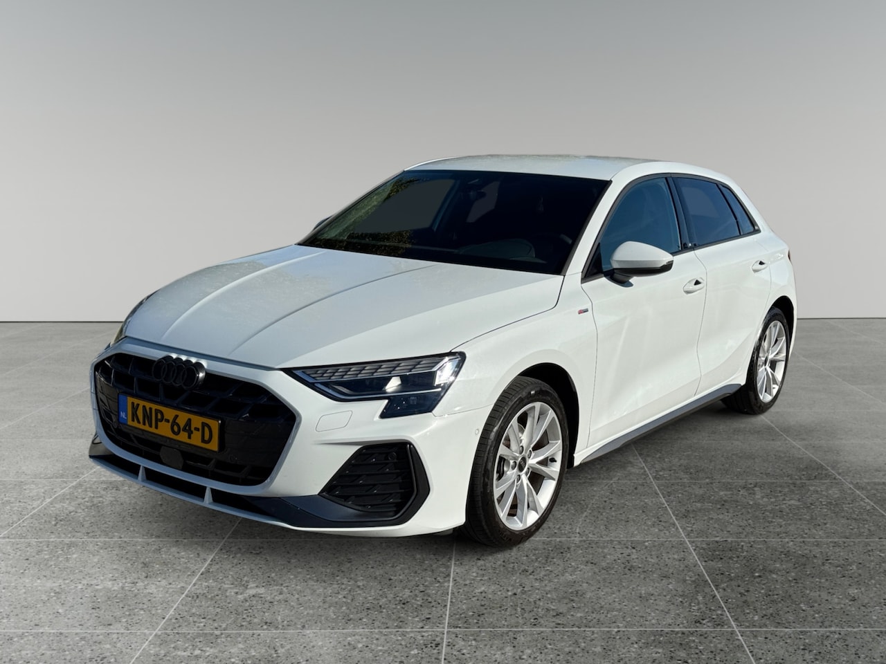 Audi A3 Sportback - 35 TFSI 150pkS edition Elektrisch bedienbare achterklep / Stoelverwarming / Achteruitrijca - AutoWereld.nl