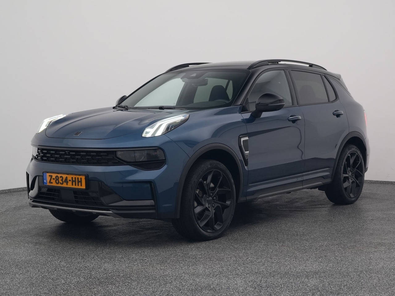 Lynk & Co 01 - 1.5 1.5 Plug-in Hybrid | 360° | BLACK | ZWARTE HEMEL | NLD AUTO - AutoWereld.nl
