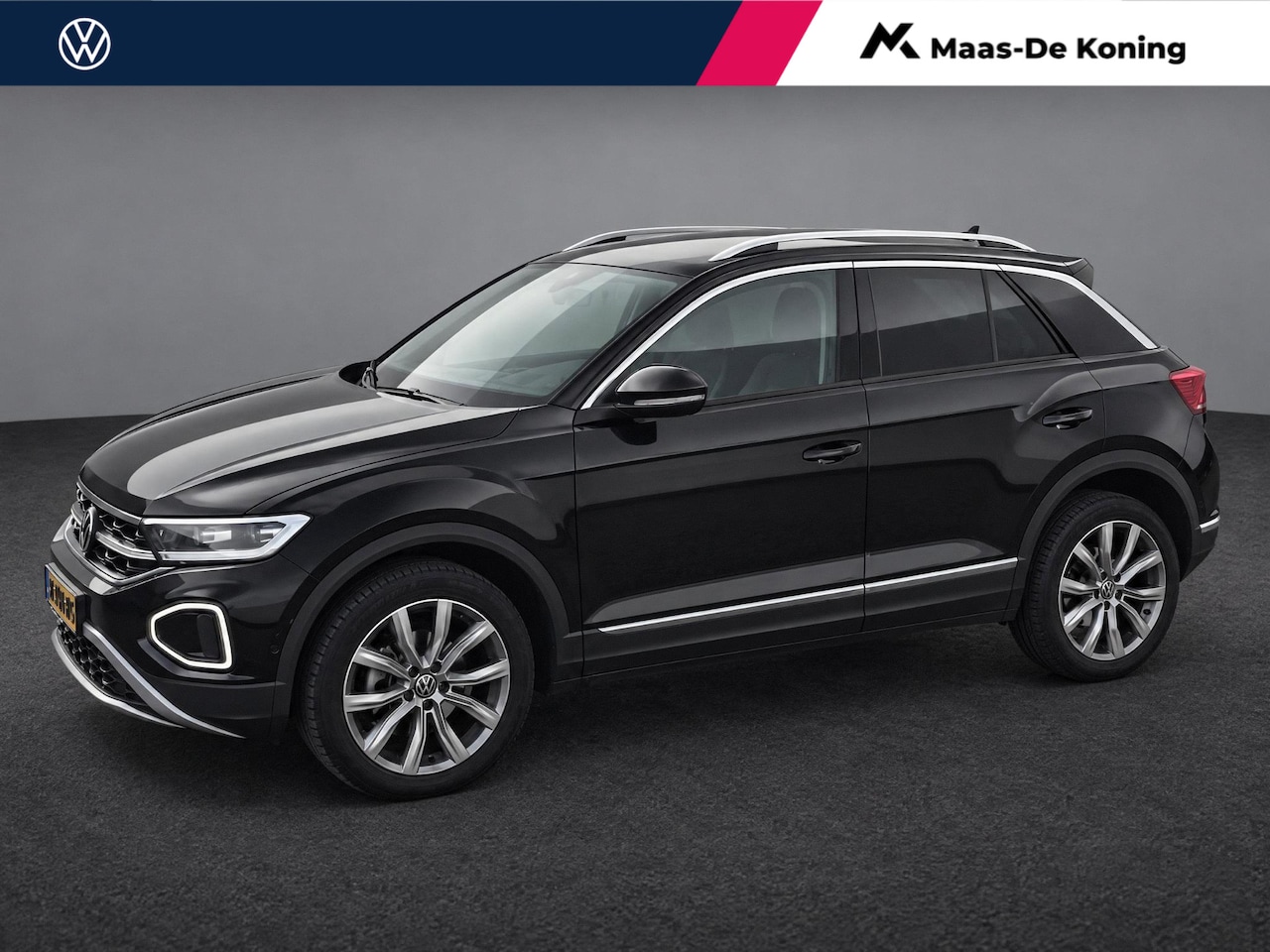 Volkswagen T-Roc - 1.5TSI/150PK Style Panoramadak · Trekhaak · Navigatie · Garantie t/m 08-11-2026 of 100000k - AutoWereld.nl