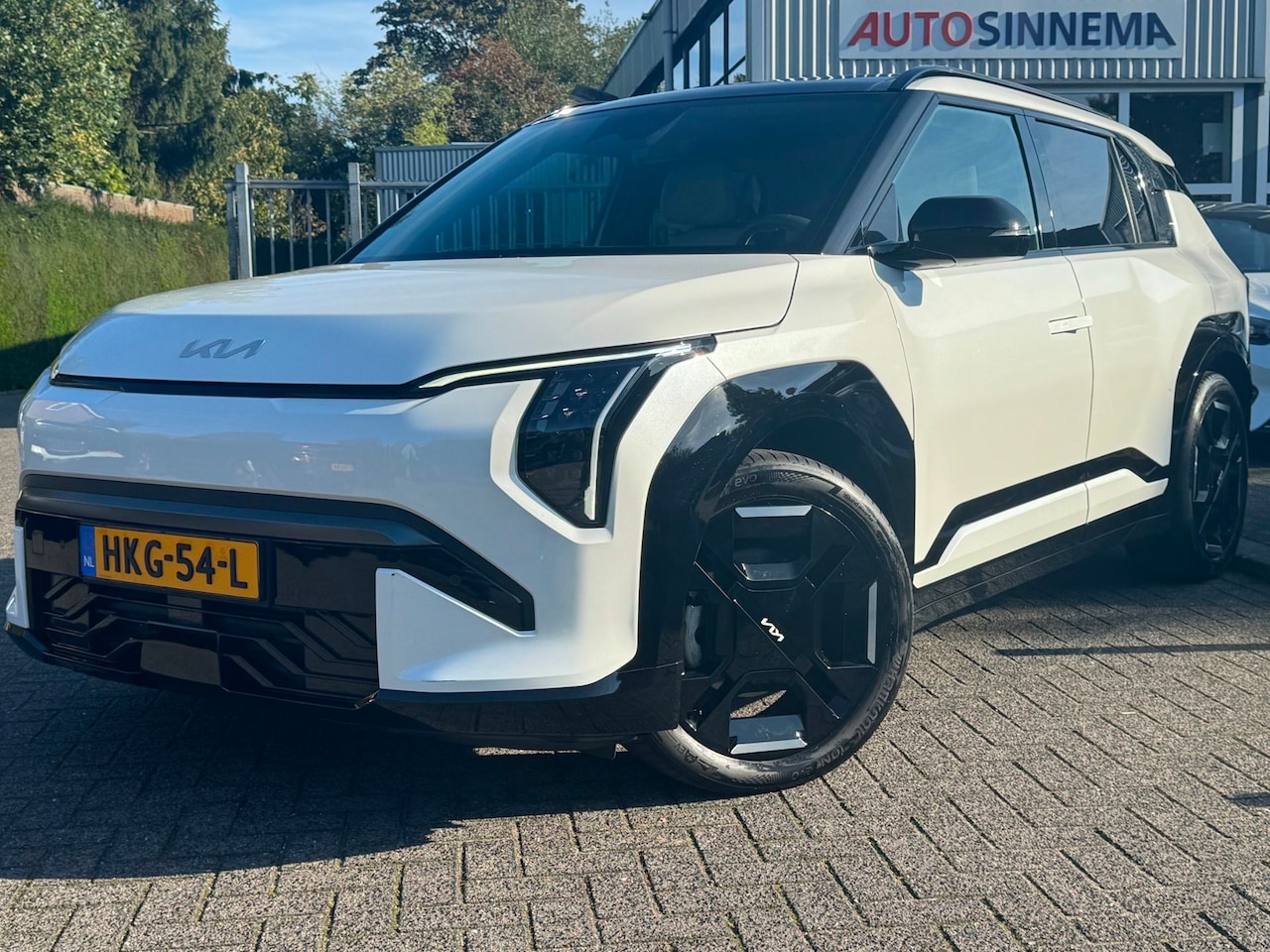 Kia EV3 - GT-Line 81.4 kWh | 1e eigenaar | Panoramadak | Stoelverwarming | Stoelverwarming | - AutoWereld.nl