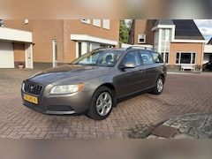 Volvo V70 - 2.0F Kinetic I Stoelverw I Trekhaak APK nov 2027
