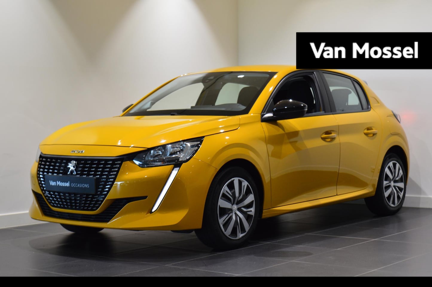 Peugeot 208 - 1.2 PureTech Active Pack HANDGESCHAKELD - AIRCO - APPLECARPLAY/ ANDROID AUTO - AutoWereld.nl