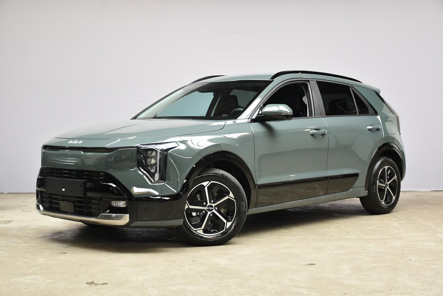 Kia Niro - 1.6 GDi Hybrid 138pk DCT6 DynamicLine Direct leverbaar! - AutoWereld.nl
