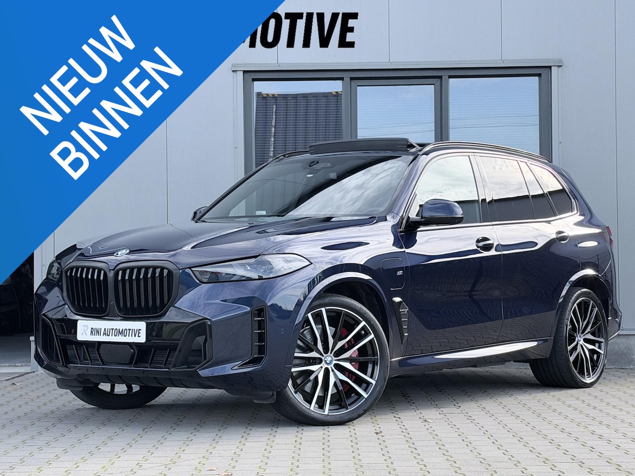 BMW X5 - xDrive50e M sport Pro | 490 PK | Trekhaak | Pano | M Stoelen | Individual Tansanitblau met - AutoWereld.nl