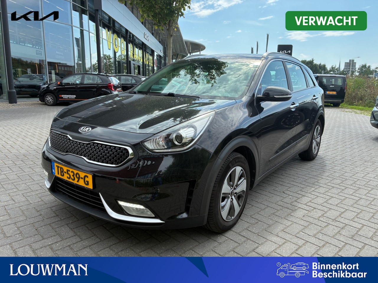 Kia Niro - 1.6 GDi Hybrid DynamicLine Onderweg-naar-dealer - AutoWereld.nl
