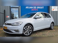 Volkswagen Golf - 1.0 TSI 110PK Navi Acc LED Clima Stoel + Stuur verwarming