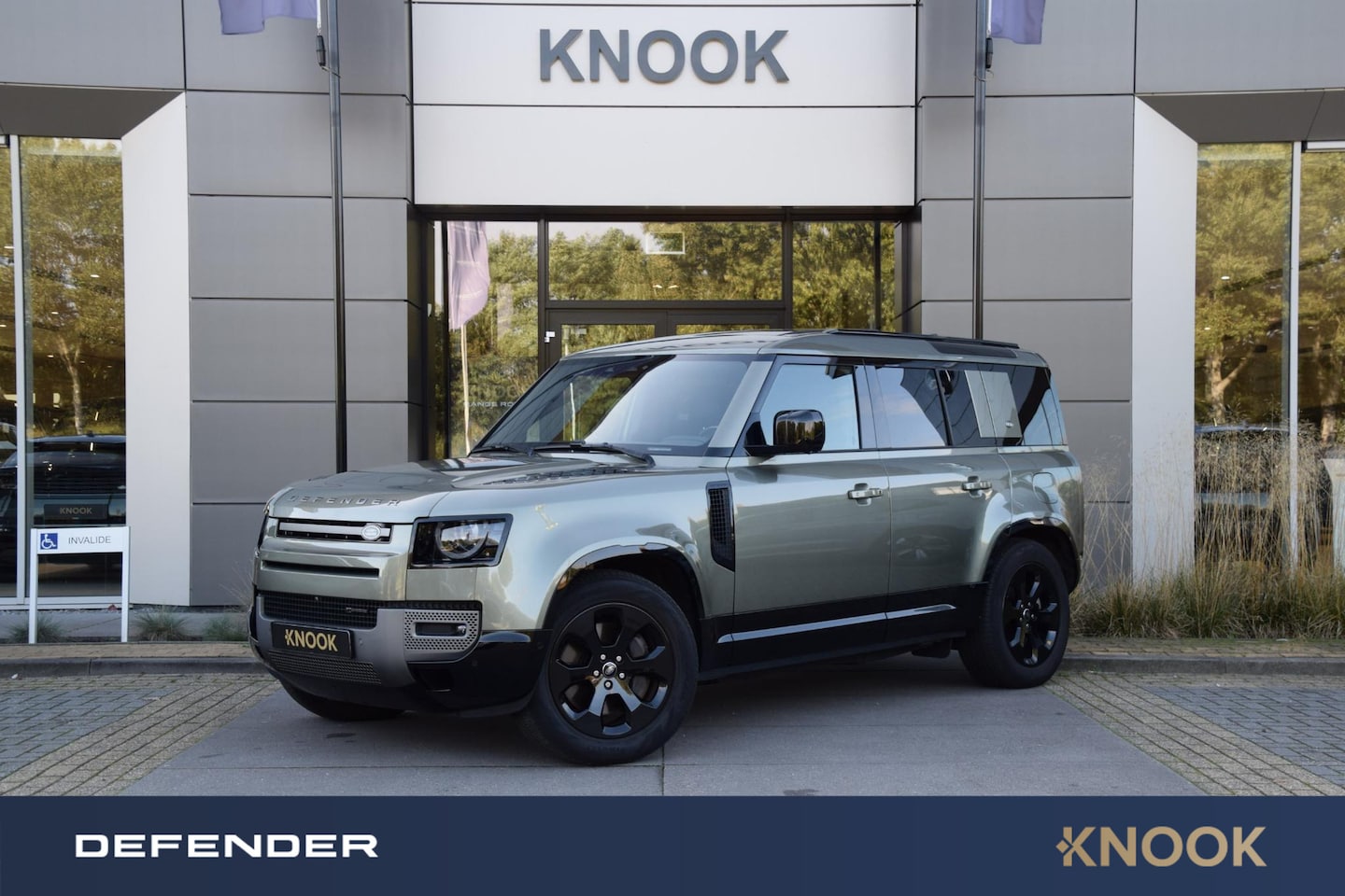 Land Rover Defender 110 - 2.0 P400e 110 X-Dynamic SE 2.0 P400e 110 X-Dynamic SE - AutoWereld.nl