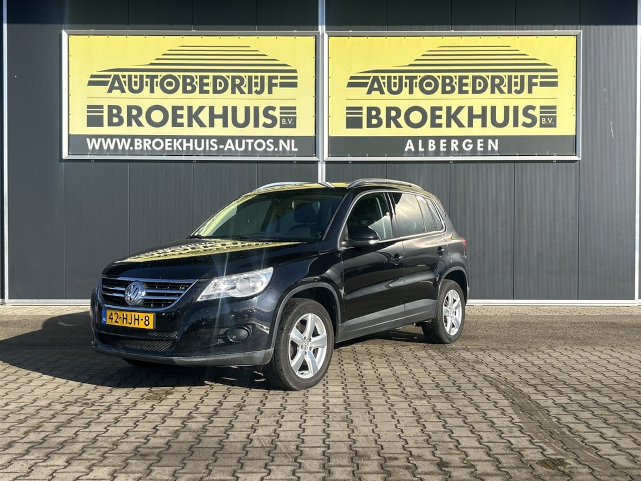 Volkswagen Tiguan - 1.4 TSI Sport&Style - AutoWereld.nl