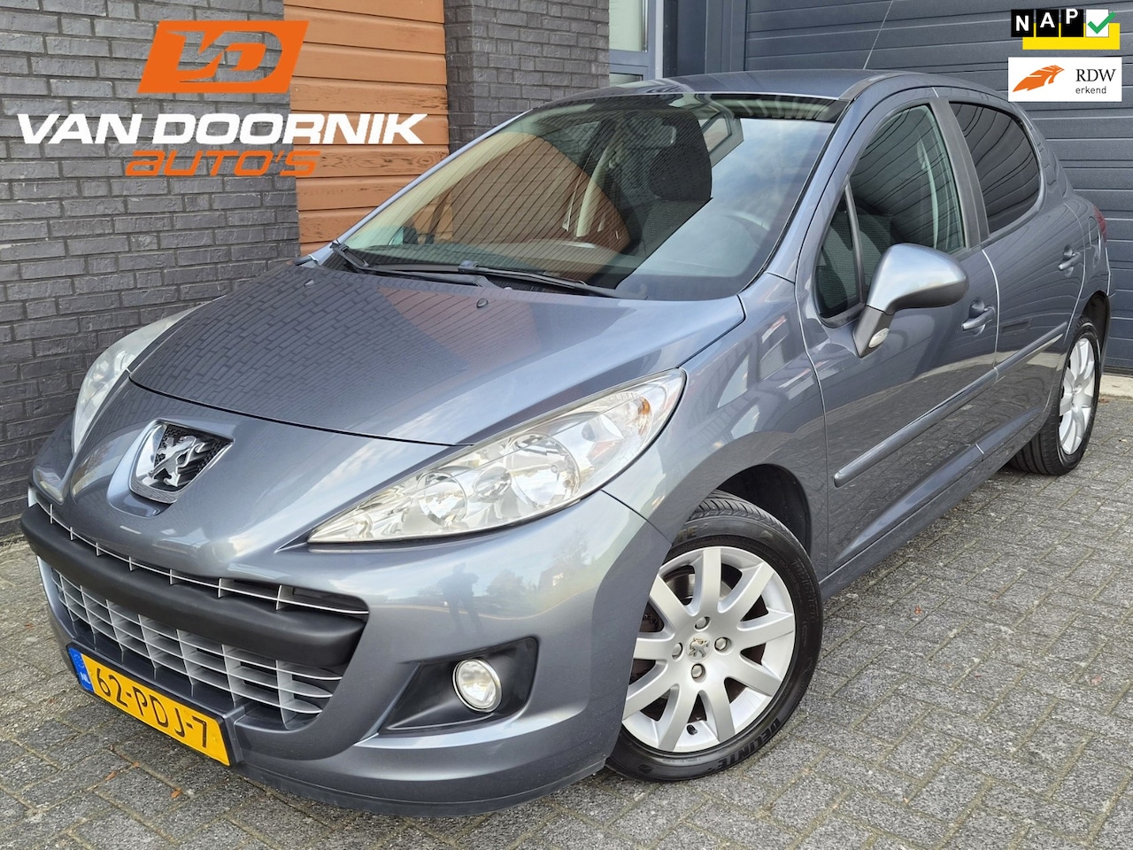 Peugeot 207 - 1.6 VTi Sportium 120PK 5-Deurs/Airco/Cruise Control - AutoWereld.nl