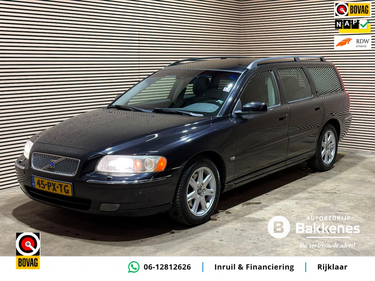 Volvo V70 - 2.5T Summum | Leder | Automaat | Trekhaak | Vol onderhoud - AutoWereld.nl