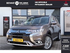 Mitsubishi Outlander - 2.4 PHEV Intense+ | Trekhaak | Carplay | Standkachel